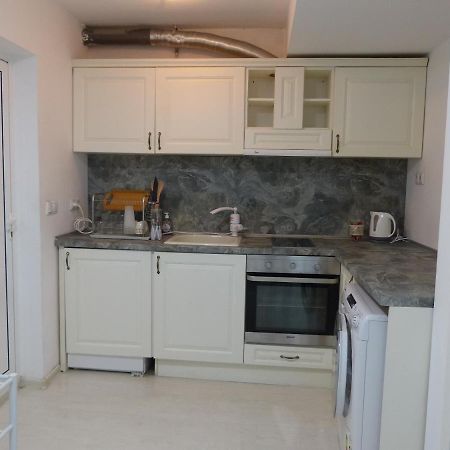 בורגאס Apartament Holiday מראה חיצוני תמונה