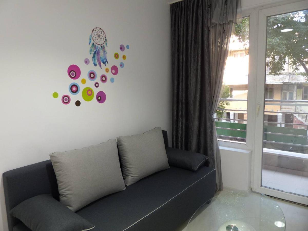 בורגאס Apartament Holiday מראה חיצוני תמונה